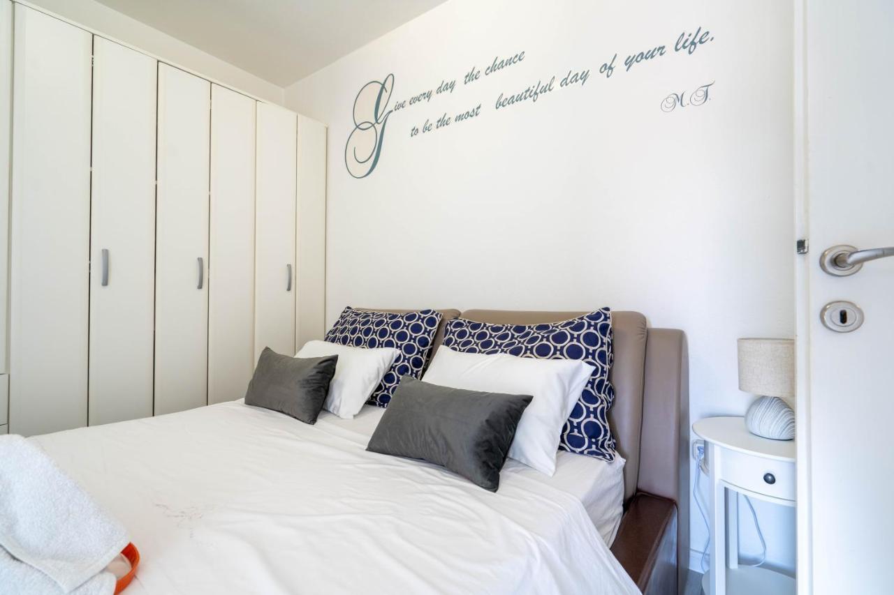 Apartman M Knin Exterior foto